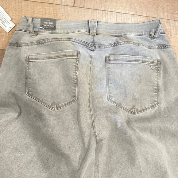 WIT & WISDOM WOMENS SAM HIGH RISE AB SOLUTION WIDE LEG GREY JEANS NEW 16W - Picture 13 of 15